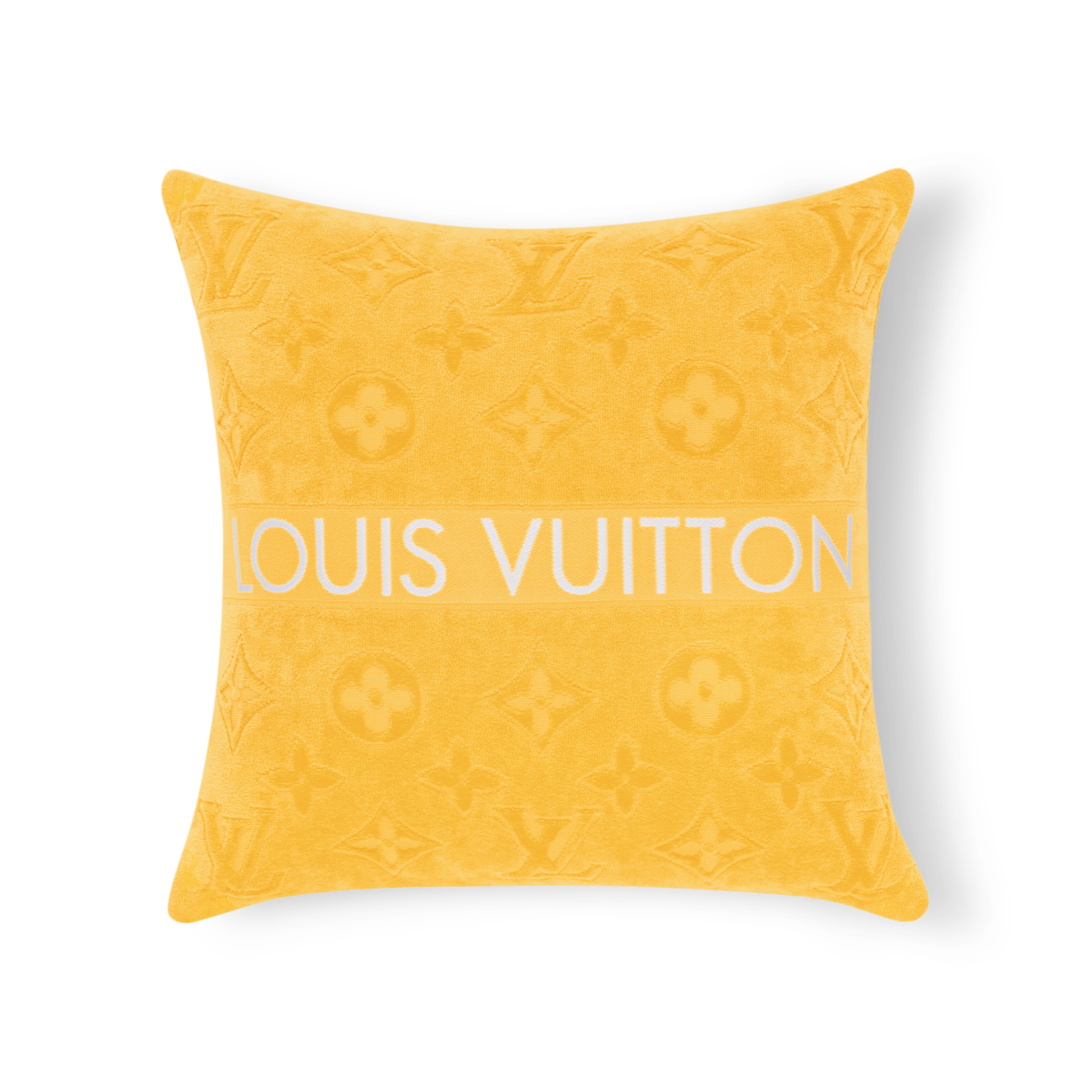 LVacation Beach Pillow S00 - Women - Accessories | LOUIS VUITTON ®